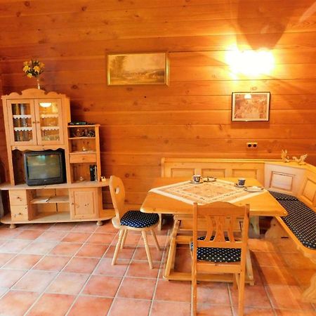 Blockhaus-Ferienpark Eisenschmitt Bagian luar foto