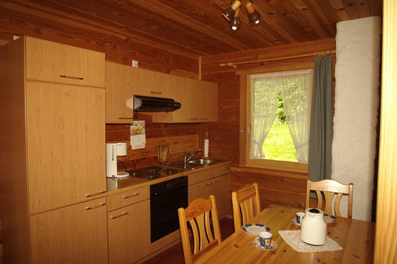 Blockhaus-Ferienpark Eisenschmitt Bagian luar foto