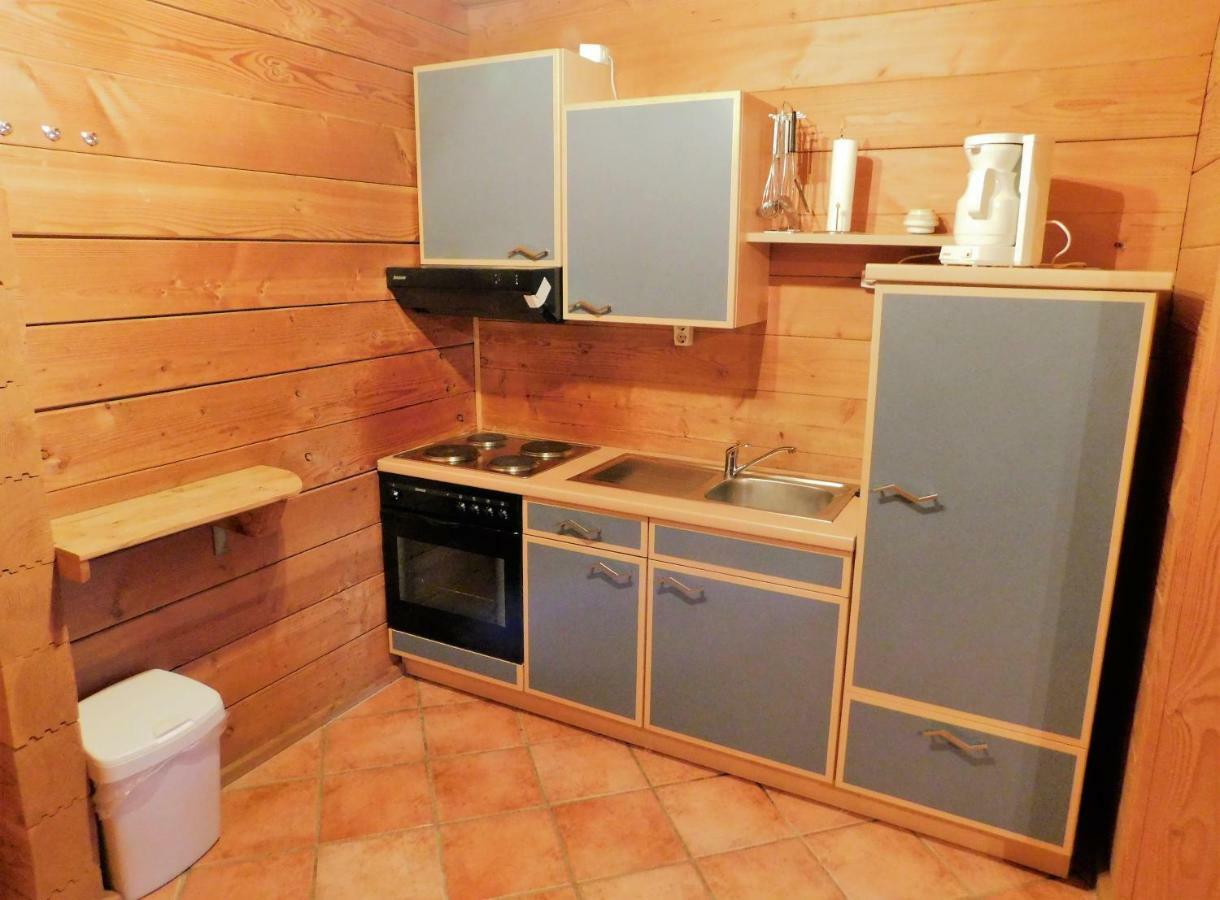 Blockhaus-Ferienpark Eisenschmitt Bagian luar foto