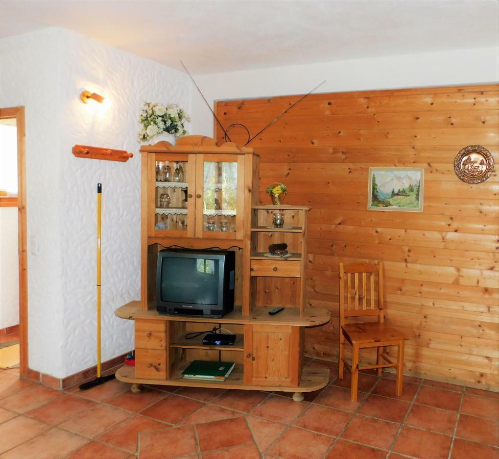 Blockhaus-Ferienpark Eisenschmitt Bagian luar foto